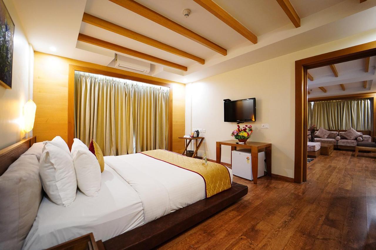 Quality Inn Viha Kumbakonam Exterior foto