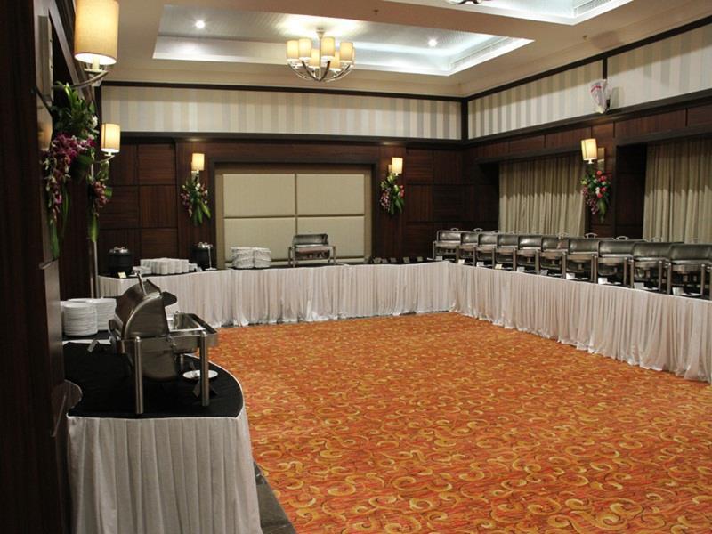 Quality Inn Viha Kumbakonam Exterior foto